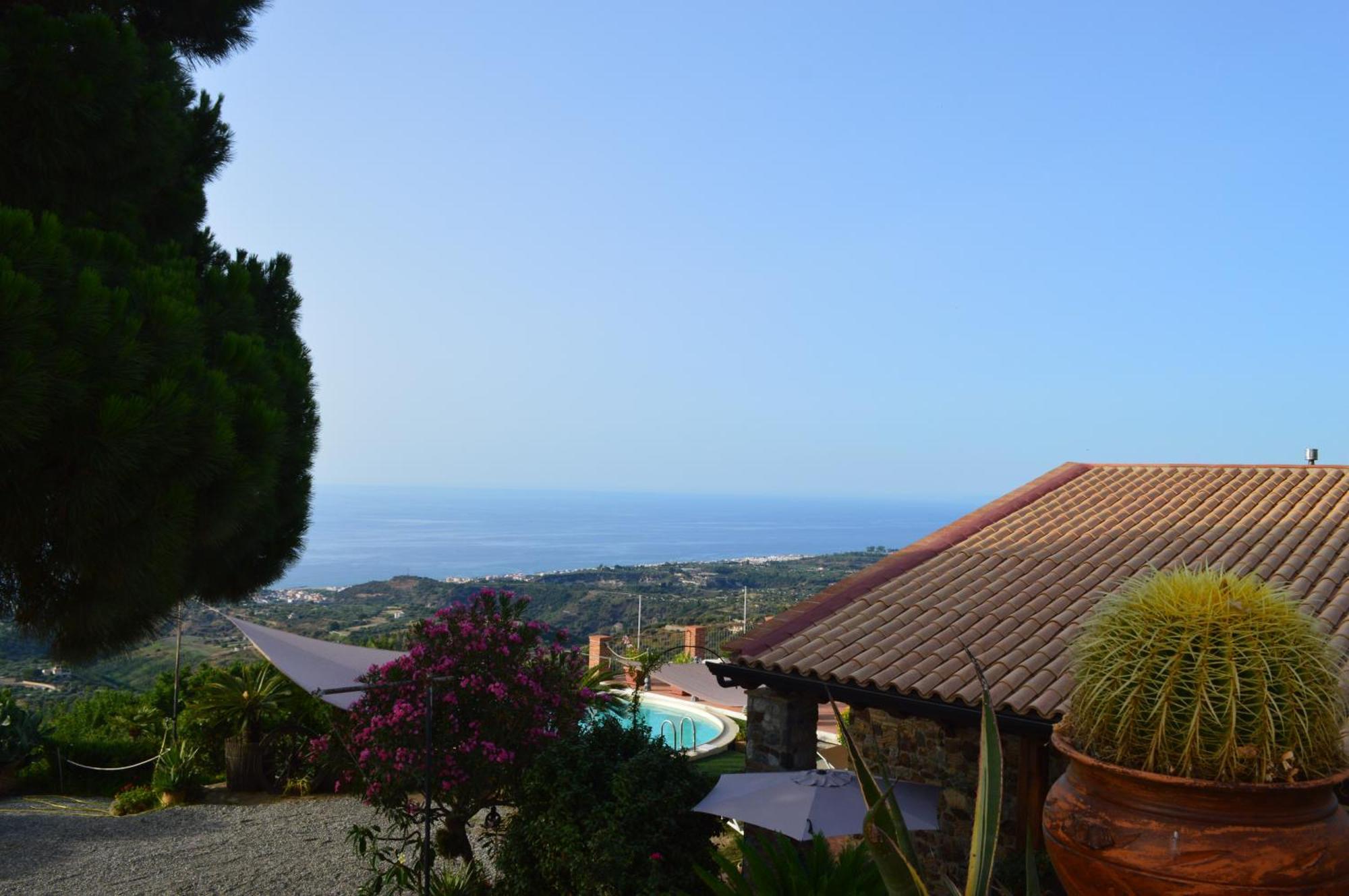 Villa Quiete Spadafora Exterior foto
