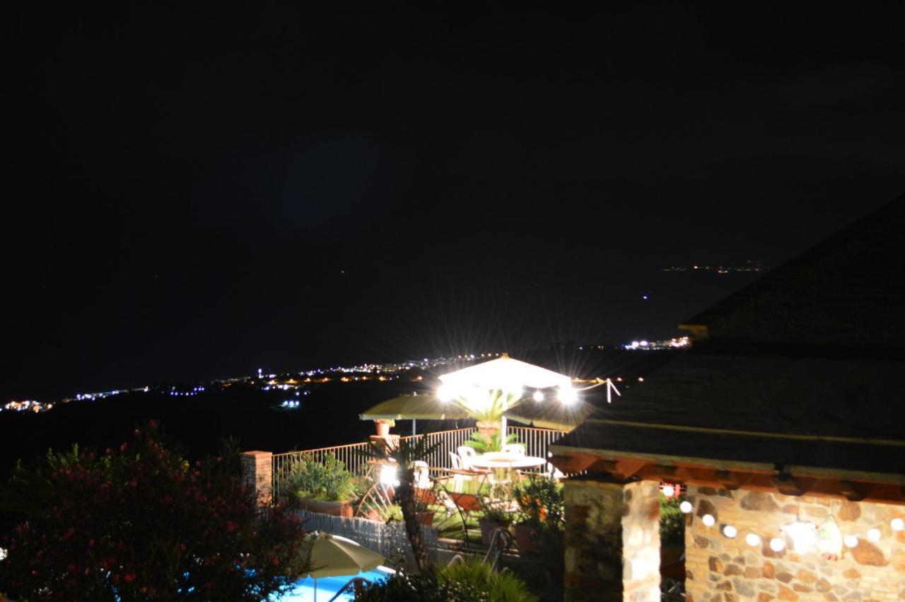 Villa Quiete Spadafora Exterior foto